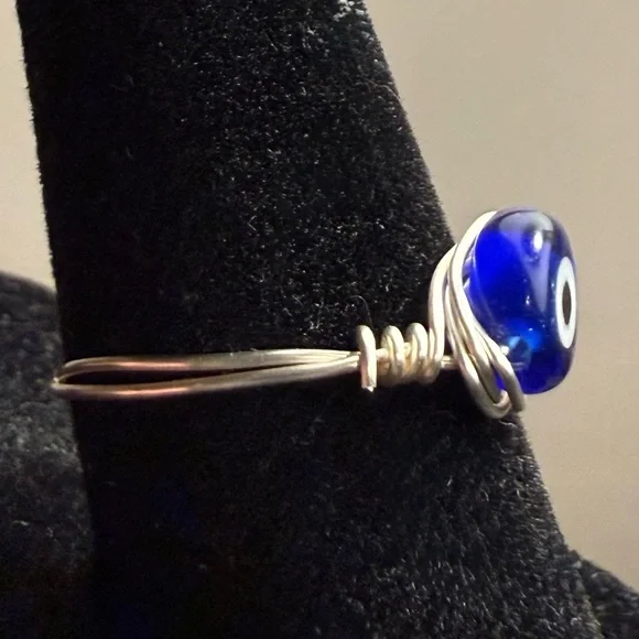 Ring - size 7 - evil eye - wire wrapped - blue & white - New! - Picture 4 of 10